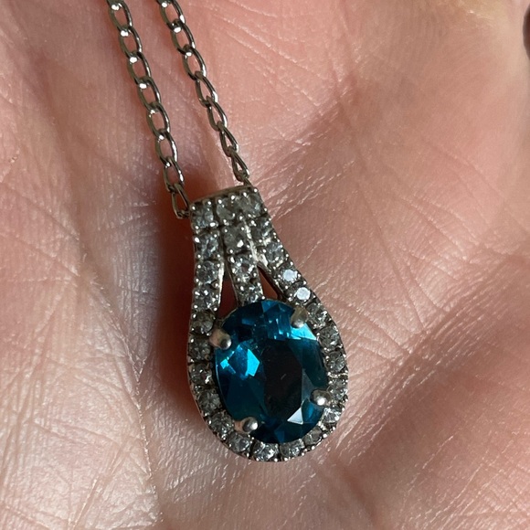 Blue Topaz with Diamond accent Pendant Necklace *Not Mejuri* - Picture 3 of 5